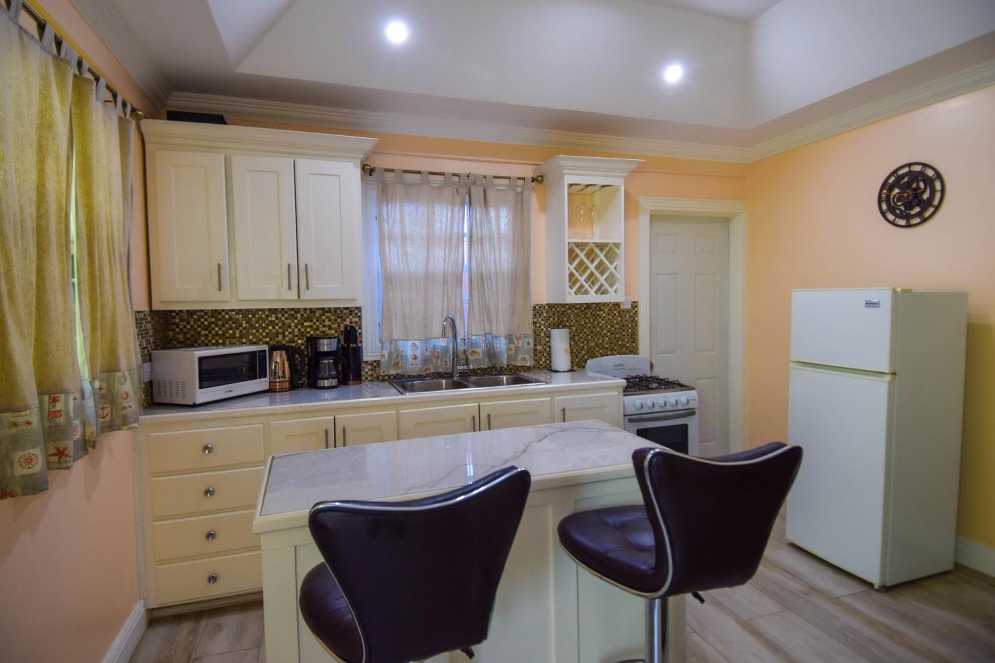 Sea Piton View Apartment- Location, Convenience, Modern Living Soufrière Kültér fotó